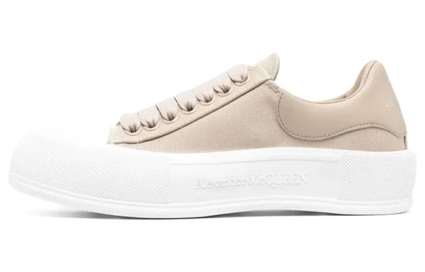 Alexander McQueen Deck Stylish Skateboarding Shoes Women's Camel